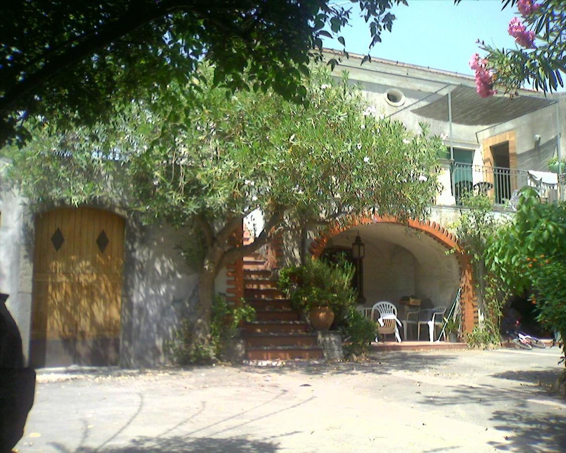 Villa Diana Fiumefreddo di Sicilia Exteriör bild