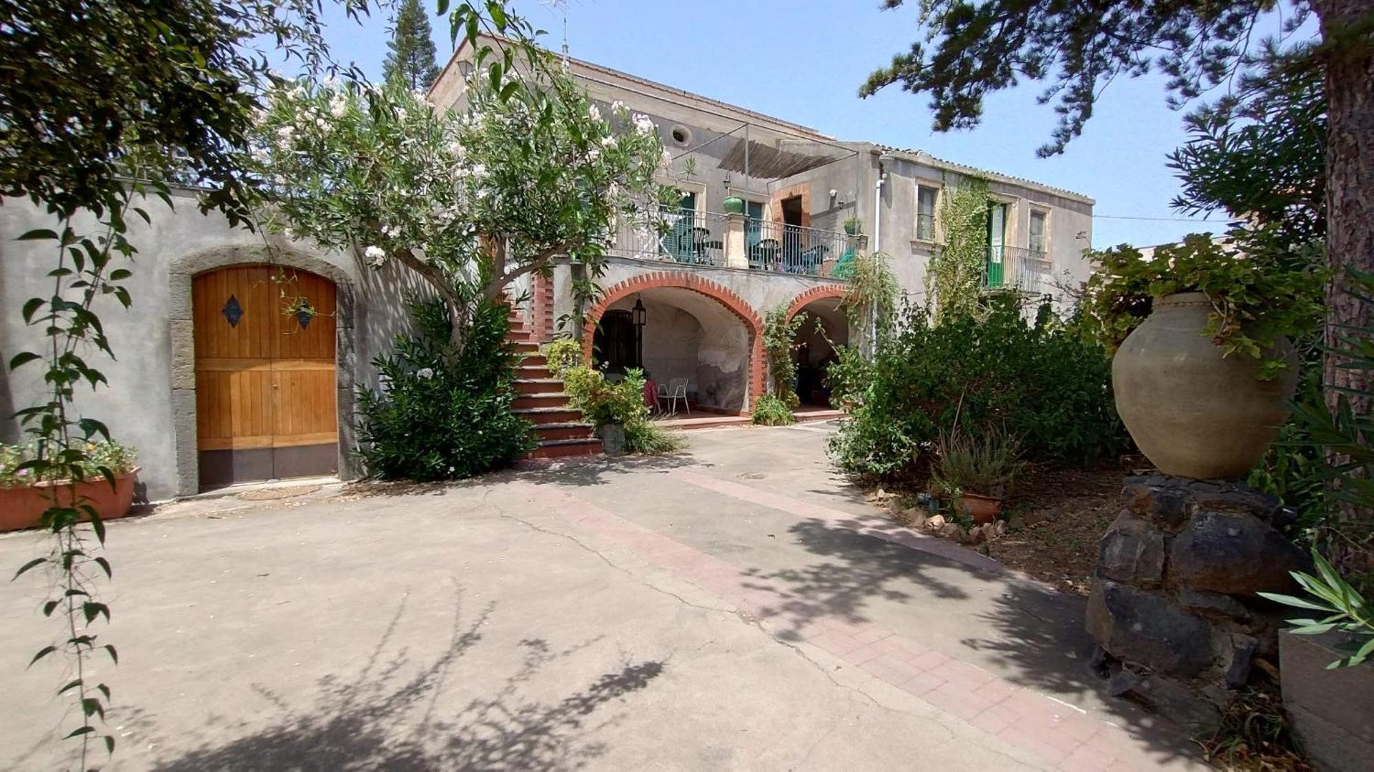 Villa Diana Fiumefreddo di Sicilia Exteriör bild